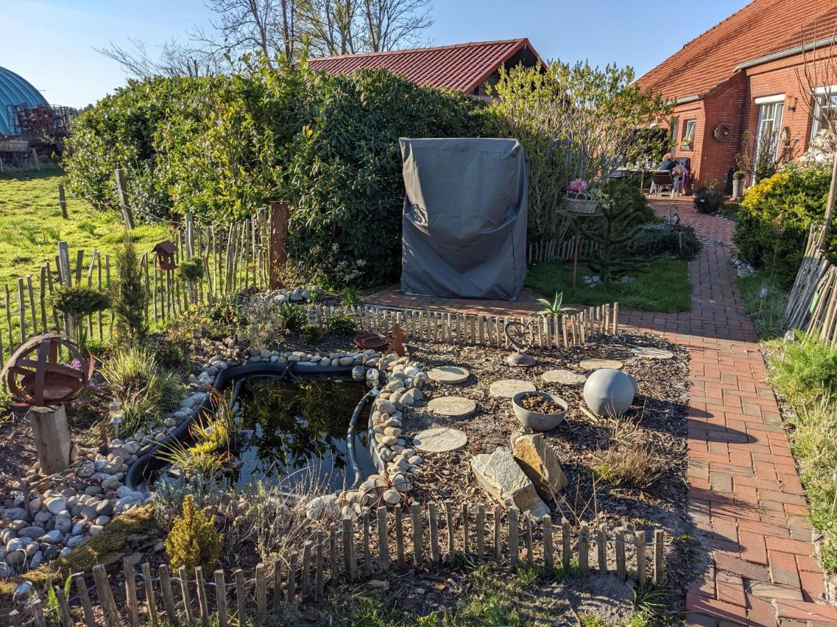Landambiente Hage Apartment Halbemond Bagian luar foto
